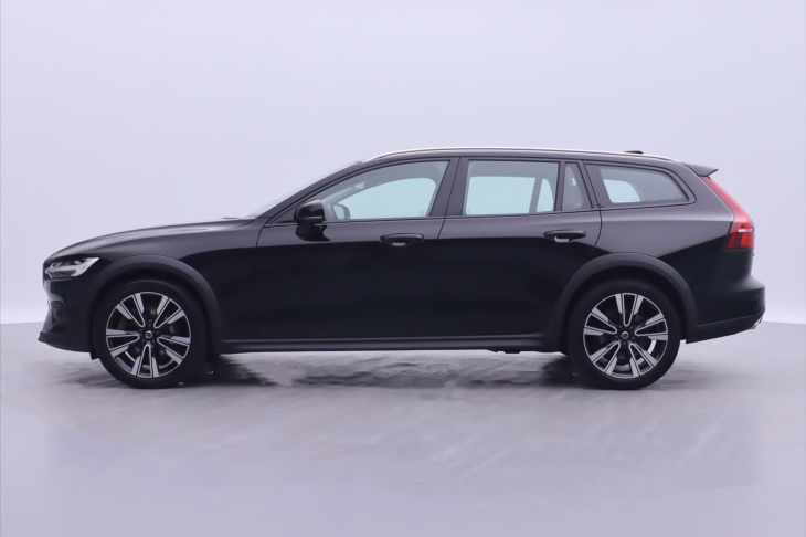 Volvo V60 2,0 B5 CC AWD Aut. CZ 1Maj DPH