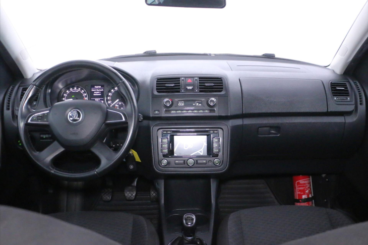 Škoda Roomster 1,6 TDI Scout Aut. klima Navi