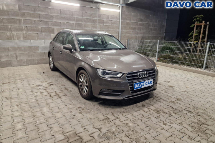 Audi A3 2,0 TDI Attraction Xenon