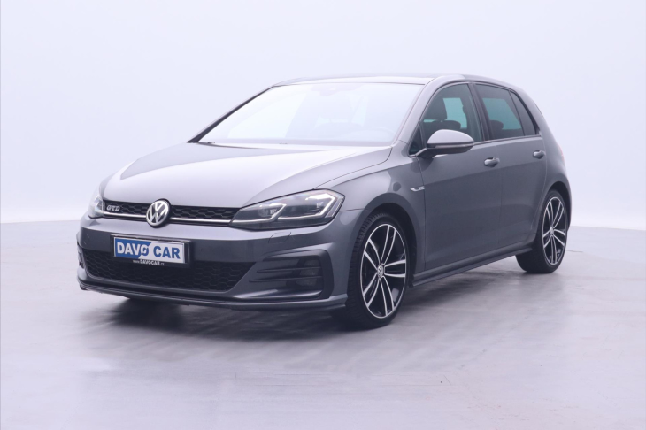 Volkswagen Golf 2,0 GTD 135kW DSG LED Navi CZ