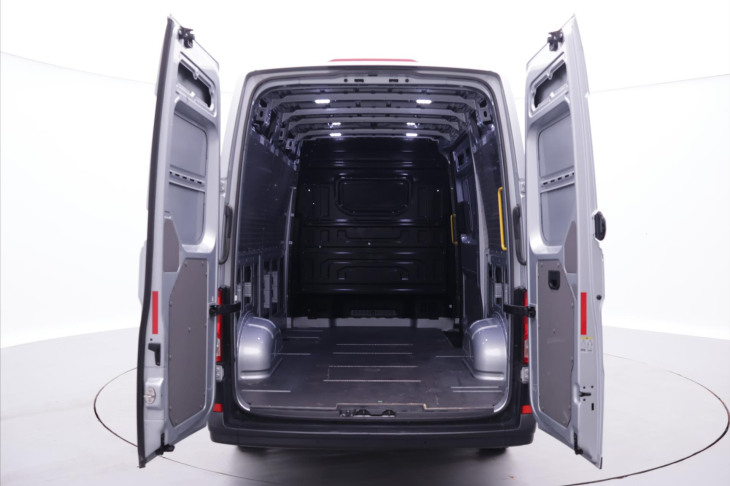 Volkswagen Crafter 2,0 TDI 35 103kW L2H3 DPH