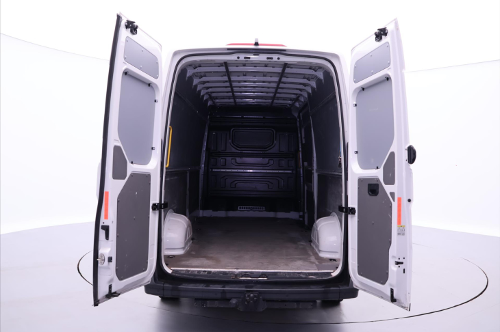 Volkswagen Crafter 2,0 35  TDI L3H3 DPH Servis