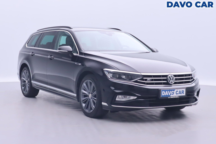 Volkswagen Passat 1,5 TSI R-line DSG Matrix