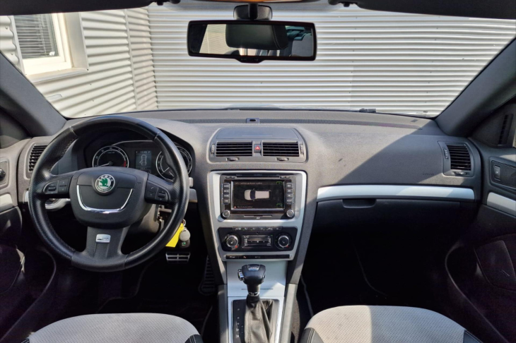 Škoda Octavia 2,0 RS 147KW DSG Navi