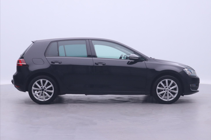 Volkswagen Golf 1,4 TSI 90kW Highline Xenon