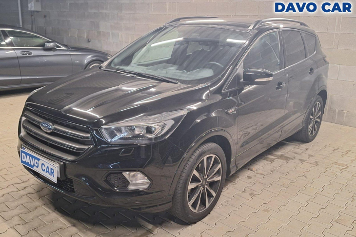 Ford Kuga 1,5 EcoBoost 110kW Titanium Plus