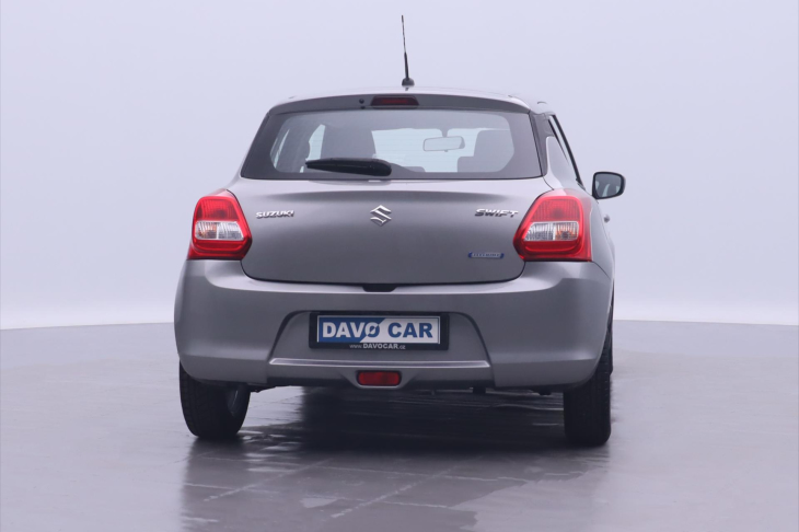 Suzuki Swift 1,2 Hybrid Klimatizace