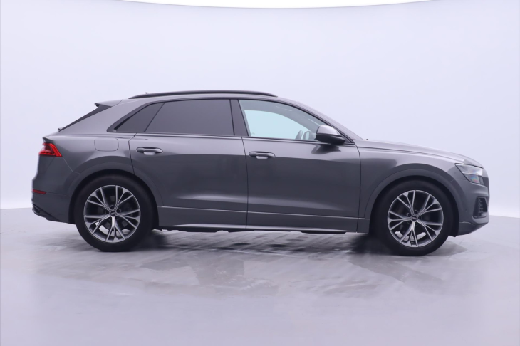 Audi Q8 3,0 50TDI 210kW Quattro CZ