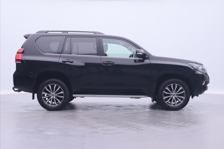 Toyota Land Cruiser 2,8 D-4D 130kW Aut. 4WD CZ DPH