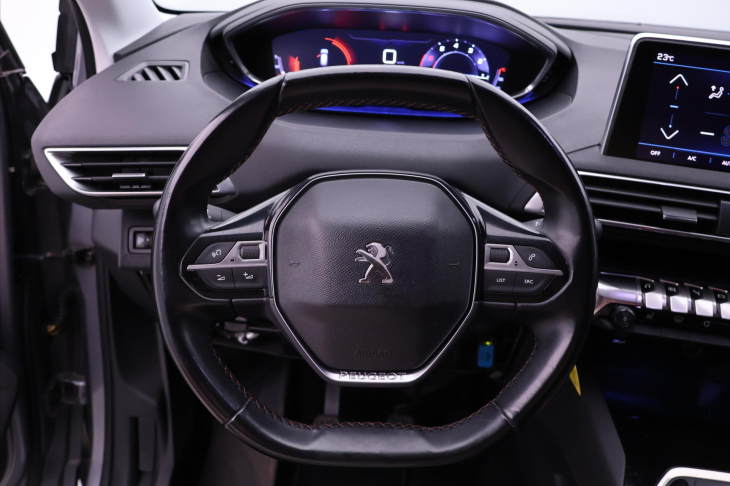 Peugeot 3008 1,2 PureTech 96 kW Active