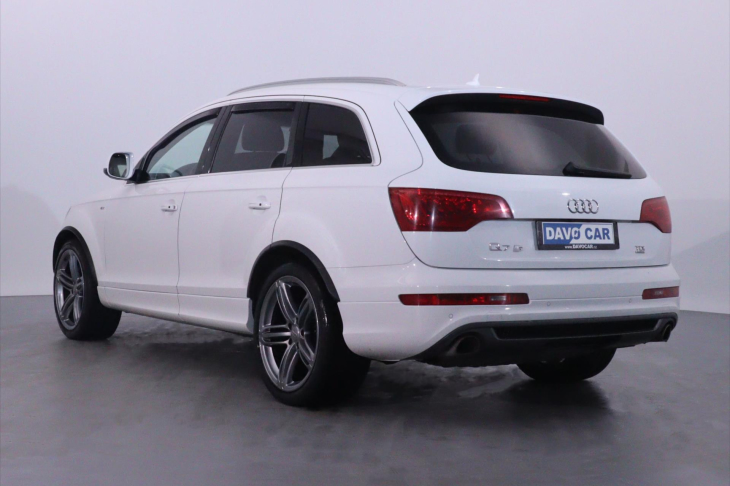 Audi Q7 3,0 TDI 180kW S-Line Quattro CZ