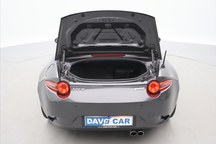 Mazda MX-5 2,0 Skyactiv-G184 Revolution