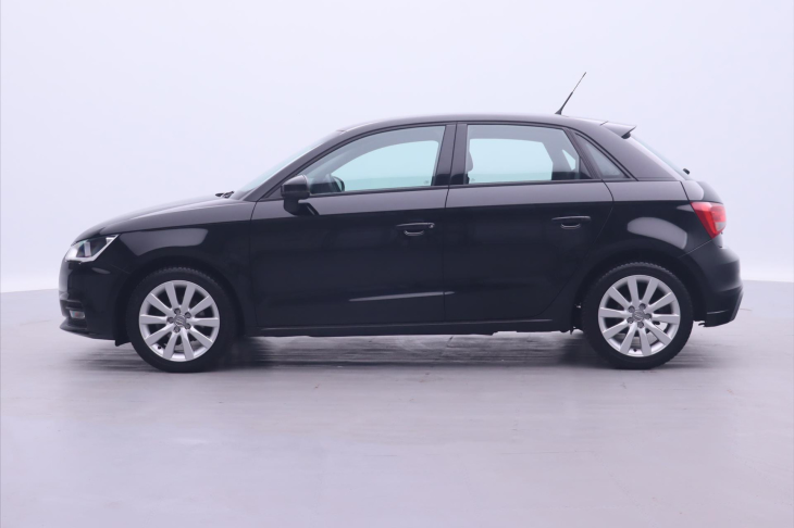 Audi A1 1,0 TFSi Sportback Serv.kniha