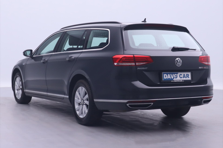 Volkswagen Passat 2,0 TDI 140kW DSG 4Motion Navi