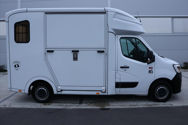 Renault Master 2,3 dCi CZ 1.Maj Přeprava koní