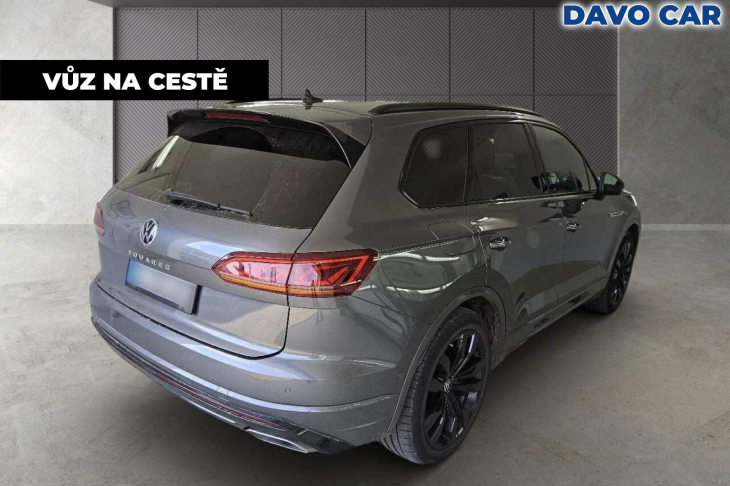 Volkswagen Touareg 3,0 V6 TDI 210kW R-Line Black DPH