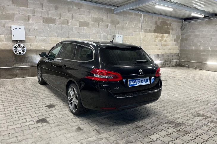 Peugeot 308 2,0 HDi Allure LED Pano