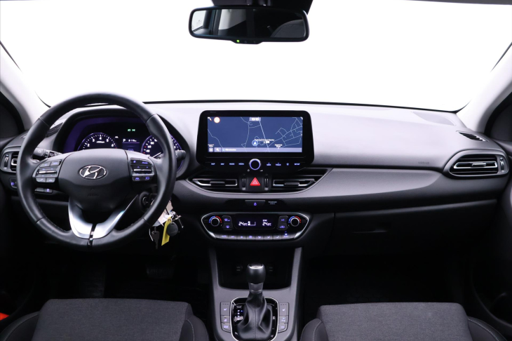 Hyundai i30 1,5 T-GDI DCT Family Smart CZ