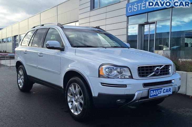 Volvo XC90 2,4 D5 AWD L Summum Auto