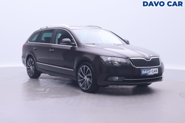 Škoda Superb 2,0 TDI DSG CZ Elegance Xenon