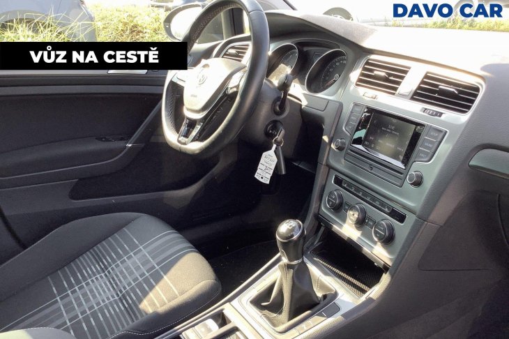 Volkswagen Golf 1,2 TSI Comfortline Serv.Kniha