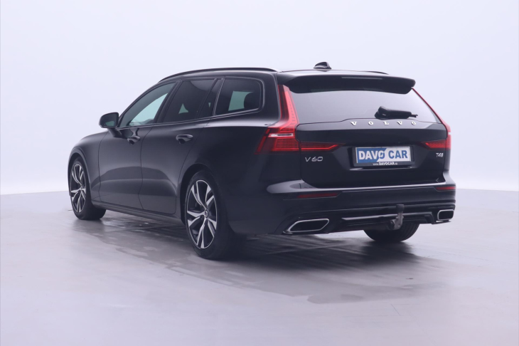 Volvo V60 2,0 T4 R-Design 1.Maj LED DPH