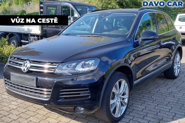 Volkswagen Touareg 3,0 TDI 180kW LED tažné 4x4