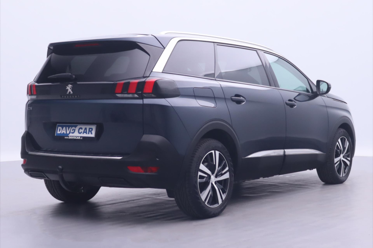 Peugeot 5008 1,2 PureTech 96kW Allure 7-Míst