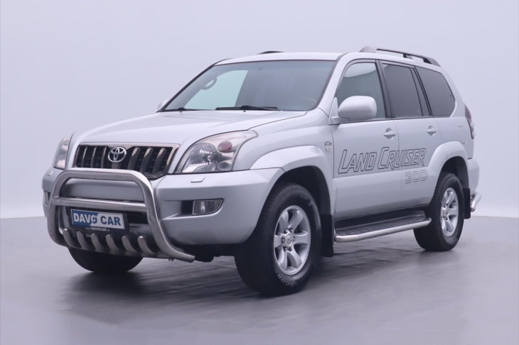 Toyota Land Cruiser 3,0 D4-D 4x4 Aut. Tažné  CZ