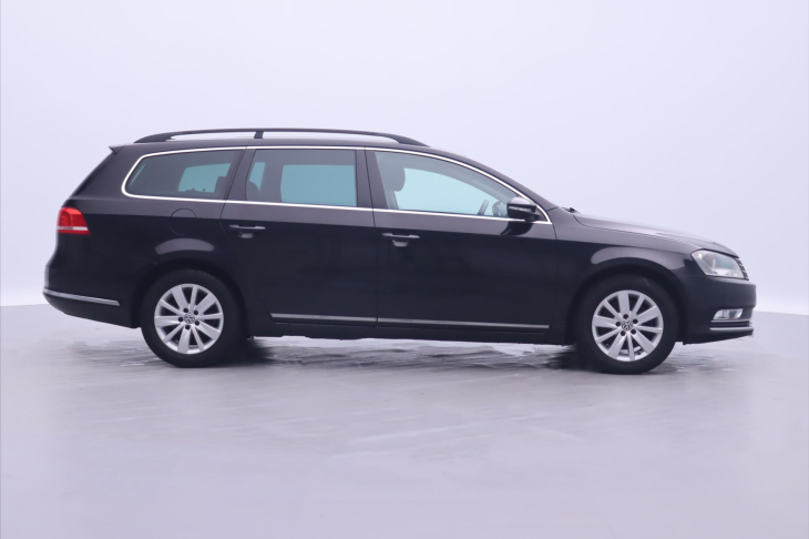 Volkswagen Passat 2,0 TDI 103kW Navi Panorama