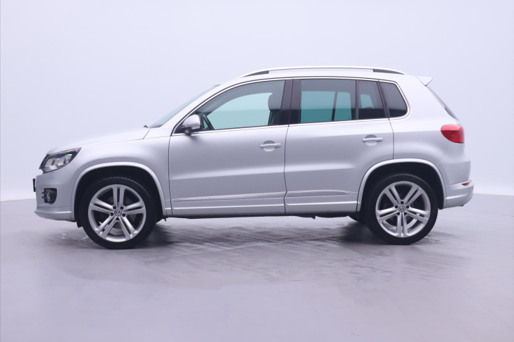 Volkswagen Tiguan 1,4 TSI R-line Xenon 1.Maj