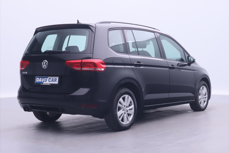 Volkswagen Touran 2,0 TDI DSG ACC Navi DPH