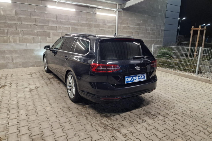 Volkswagen Passat 2,0 TDI 110kw R-Line