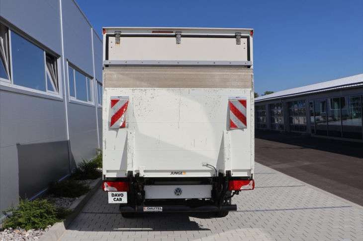 Volkswagen Crafter 2,0 TDI Hydr. čelo 8 palet DPH