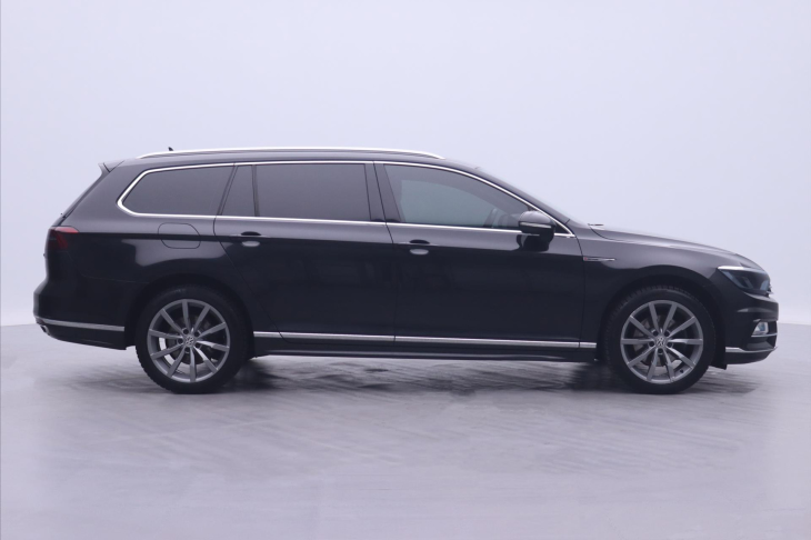 Volkswagen Passat 2,0 TDI 4Motion CZ R-LINE Kůže