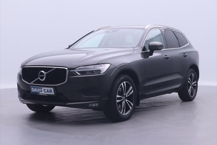 Volvo XC60 2,0 B5 AWD benzin Momentum Auto