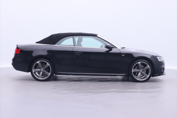 Audi A5 3,0 TDI quattro S-tronic Sline