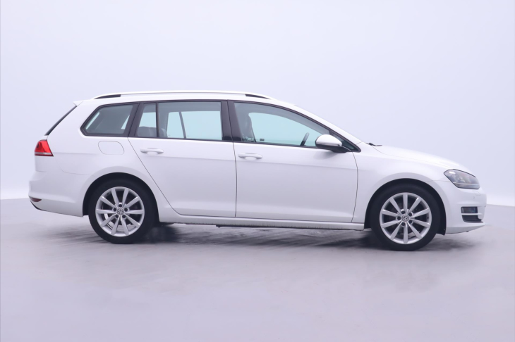 Volkswagen Golf 1,4 TSI 90kW Highline 1.Maj.