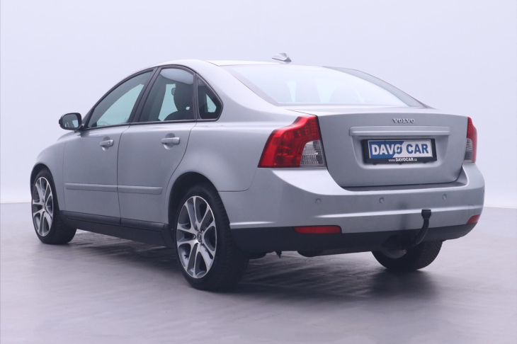 Volvo S40 2,5 i 125kW Aut. Kinetic Xenon