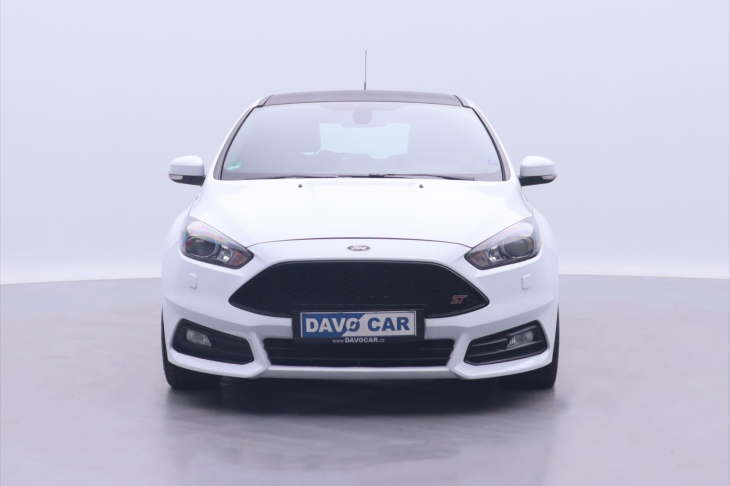 Ford Focus 2,0 ST 184kW Serv.kniha Recaro