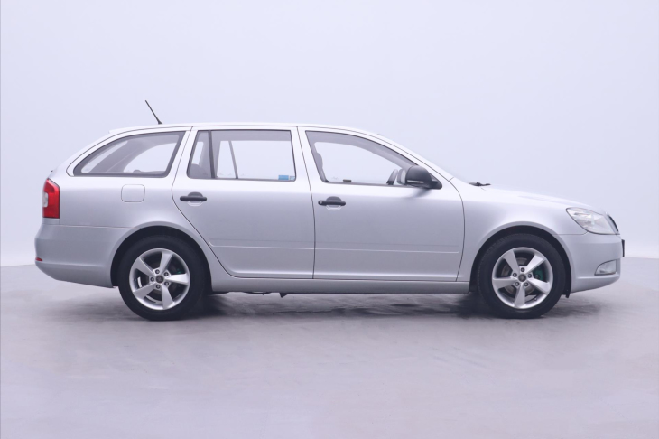 Škoda Octavia 1,6 TDI CZ Greenline Prima