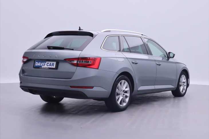 Škoda Superb 2,0 TDI 110kW DSG Style CZ