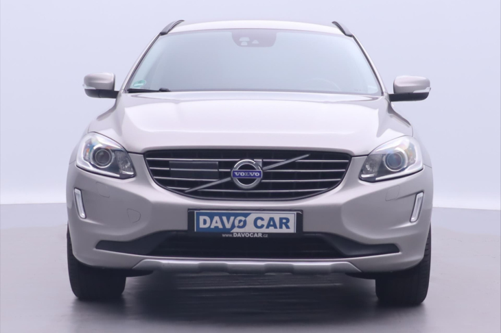 Volvo XC60 2,0 D4 133kW Aut. CZ Momentum