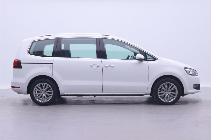 Volkswagen Sharan 2,0 TDI DSG 4M Highline 7-Míst