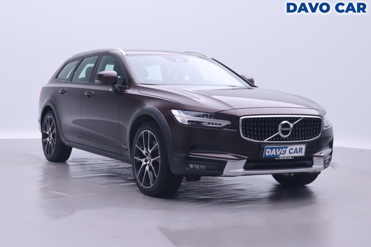 Volvo V90 2,0 D5 AWD CZ Cross Country