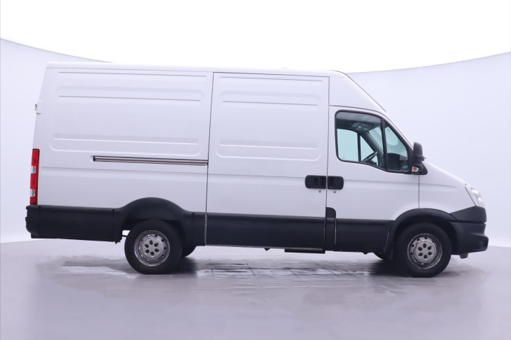 Iveco Daily 3,0 L2H2 DPH Tažné Zař. 93tis.km