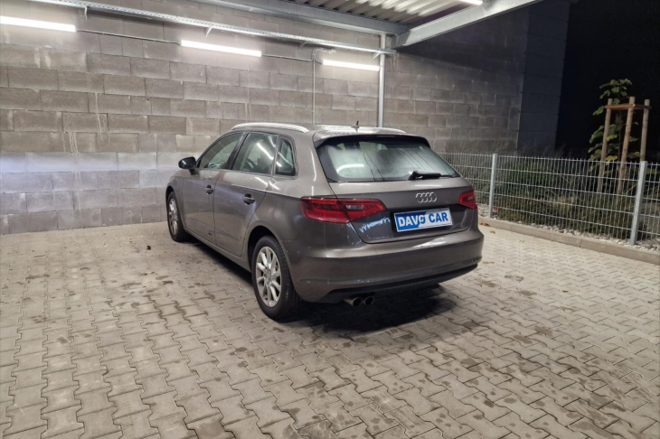 Audi A3 2,0 TDI Attraction Xenon