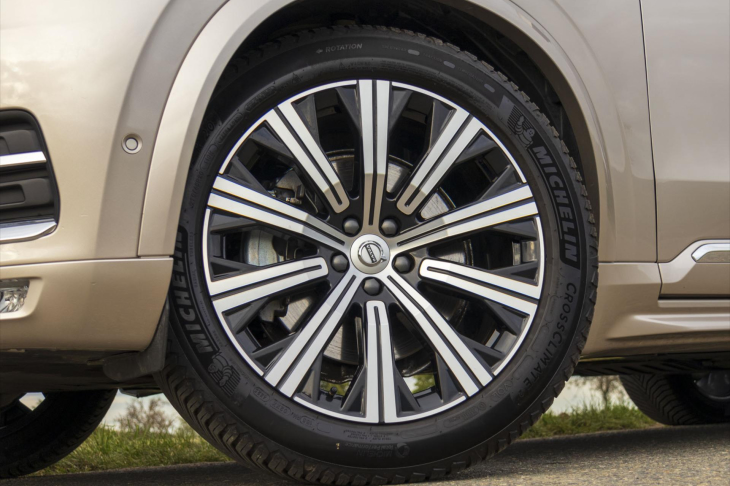 Volvo XC90 2,0 B5 AWD CZ DPH TZ Ventilace