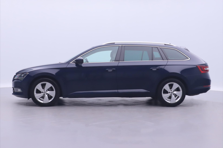 Škoda Superb 2,0 TDI 140kW Style Kůže DPH