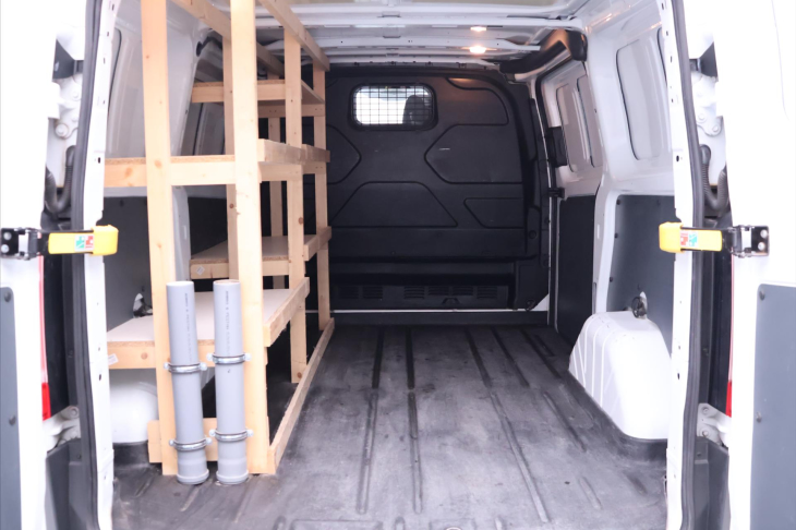 Ford Transit Custom 2,2 TDCi 92 kW Klimatizace